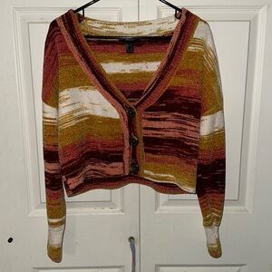 Semi-cropped sweater cardigan!